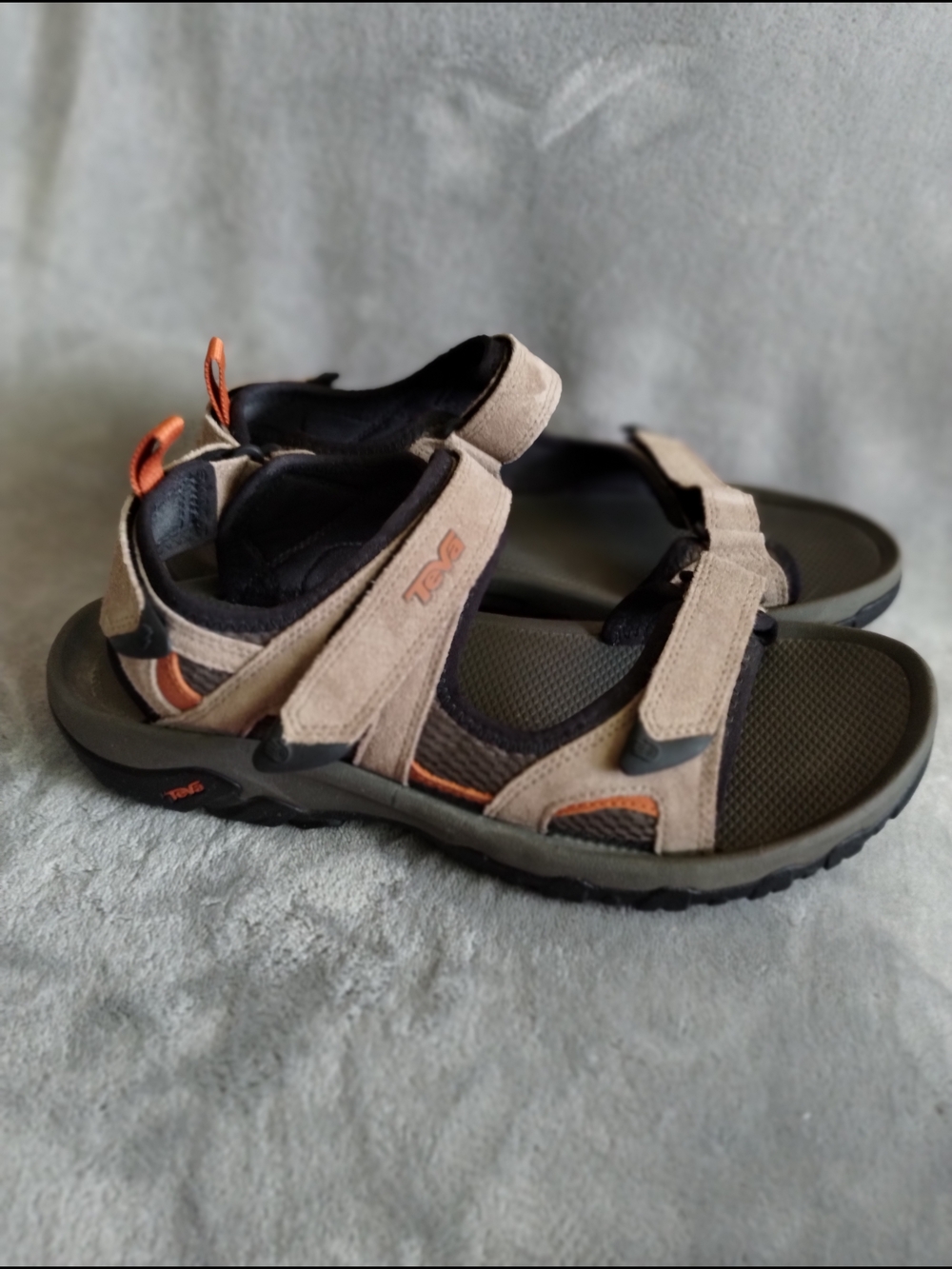 Teva Sport Sandals Men’s 10 Tan Brown Hiking Outdoor Trail Comfort